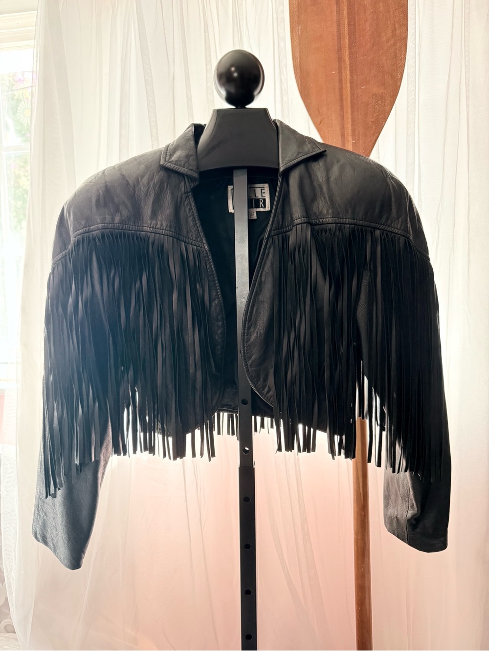 Vintage 80s CHIA Pelle Cuir Leather Fringe Bolero Cropped Jacket Padded Shoulder